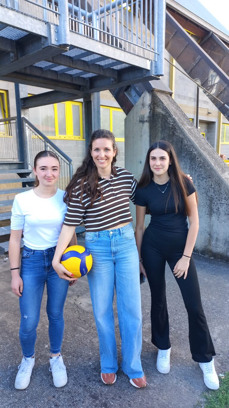 COMPLIMENTI ALLA MASCHILE U15 DEL VOLLEY PRATO CAMPIONE REGIONALE